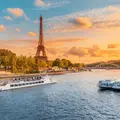 Free Tour of the Eiffel Tower - The most majestic tour of Paris