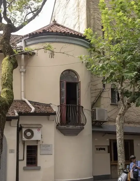 Tour image 3