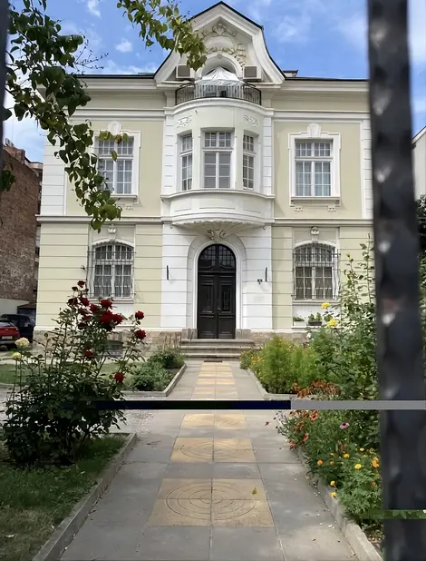 Ein Spaziergang durch die Belle Époque in Sofia: Französische und Italienische Einflüsse