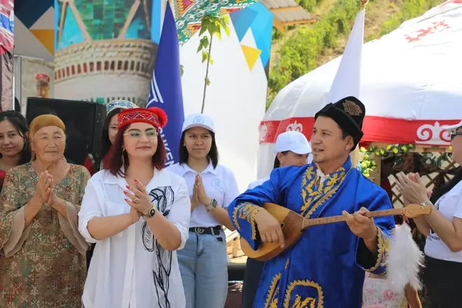 Uzum Sayli 2026 – Grape Festival in Parkent