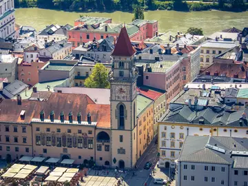 Experience Passau: Old Town Tour with Certified Guide