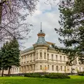 Discover Chișinău: Past and Present in One Walk!