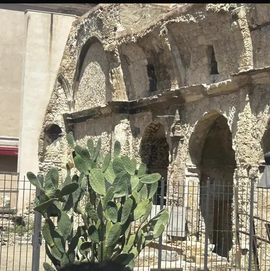 Cagliari, zwischen mittelalterlicher Geschichte und spanischen Aromen.