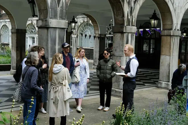 The Bookish History Tour of London Bridge: Shakespeare, Dickens, Keats and more