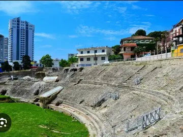 Unveiling Durres: between past and present