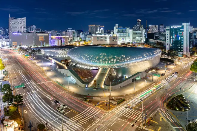 Dongdaemun Free Night Walk: Where Korean Food and 24-Hour Culture Collide