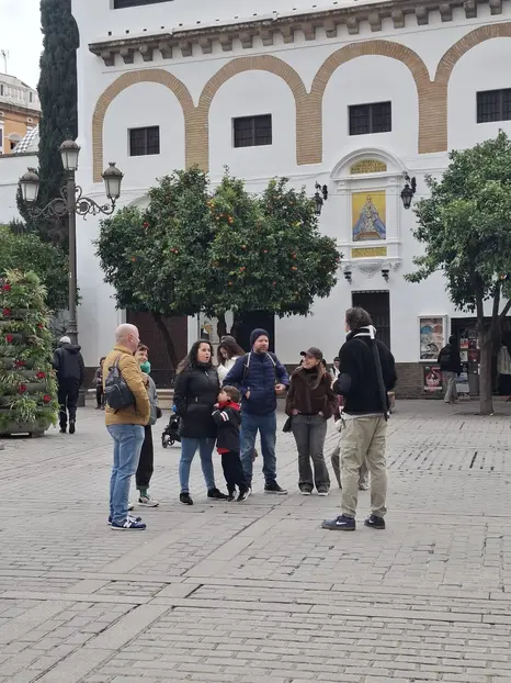 Free Tour Authentic Seville in Spanish with Official Guide