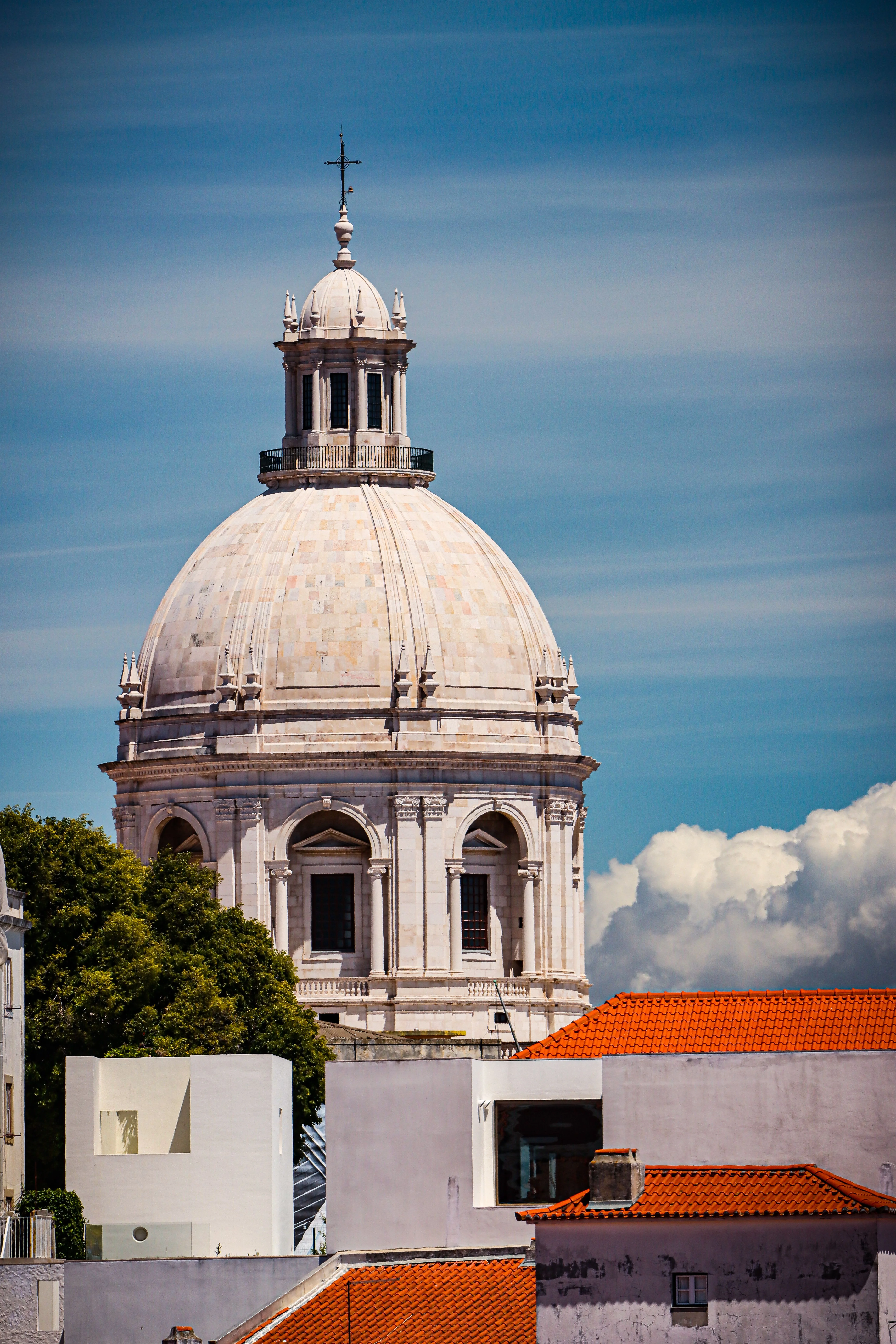 Visit of Lisbon in French, small group, follow the guide!