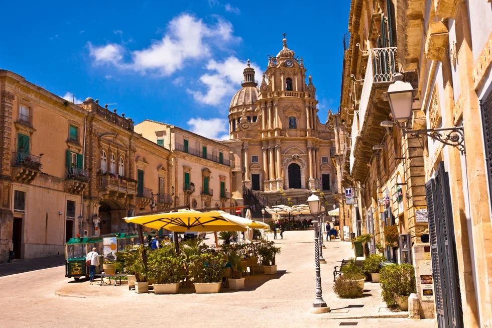 Discover the real side of Ragusa Ibla with a local guide