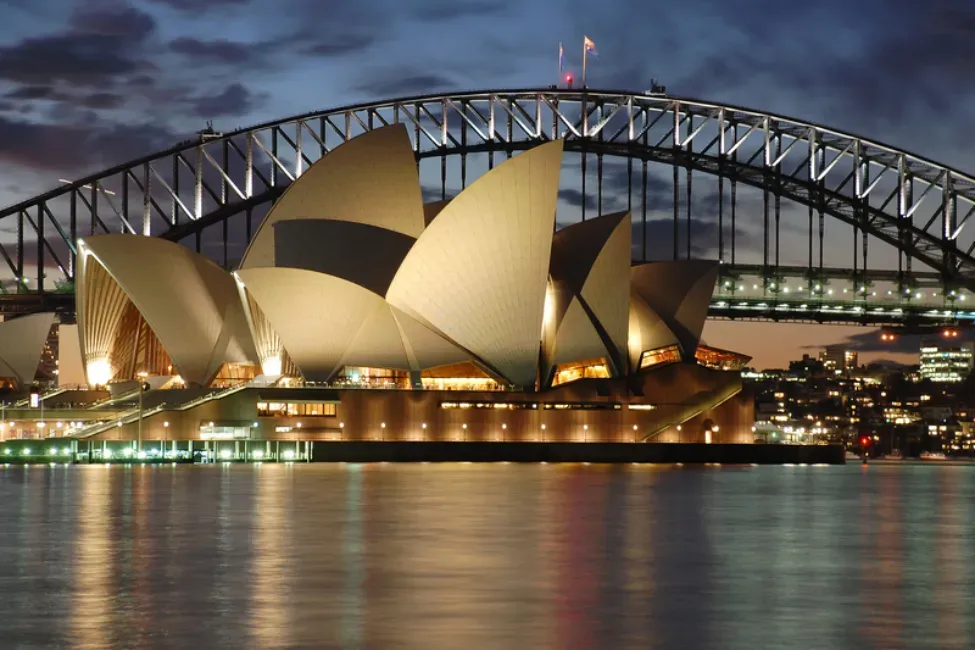 Sydney: From Penal Colony to World Icon