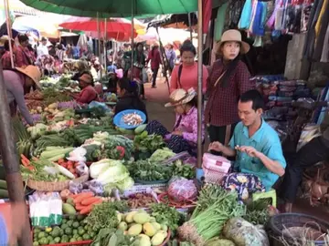 Descubre la vida diaria de la gente local en Siem Reap, cultura e historia, mercado