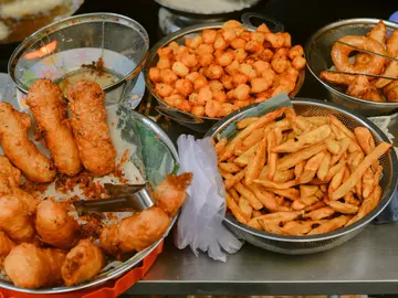 🍜 Street Food and The Life of Saigon - Free Walking Tour