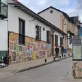 Free walking tour La Candelaria Bogotá: storia, arte e autentica vita locale.