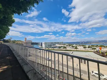 Free Historical Tour of Marseille