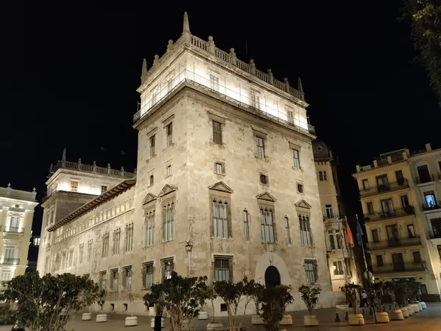 Free Night Tour of the Historic Center