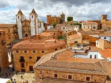 Cáceres: Encuentro de Tres Culturas 🏆🥇