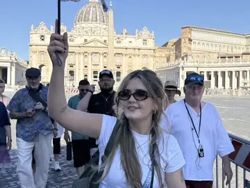 Saint Peter’s Basilica and Vatican Grottoes Free Tour