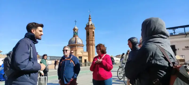 Free Tour through Authentic Triana