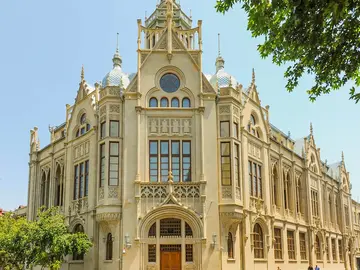Extraordinary Free Walking Tour of Baku Old City – Discover Hidden Gems