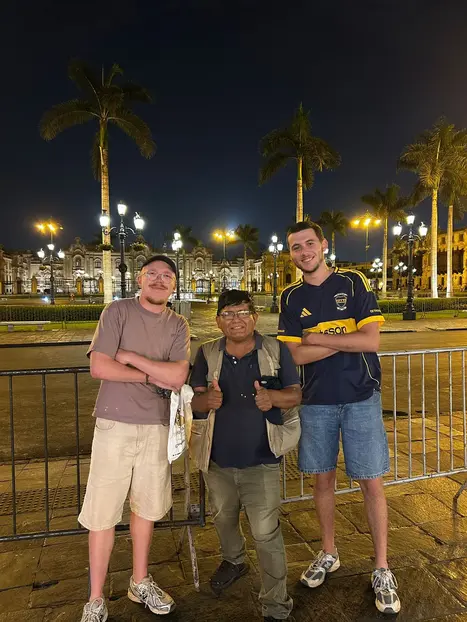    Free Tour of Lima at night: Gastronomy, History.