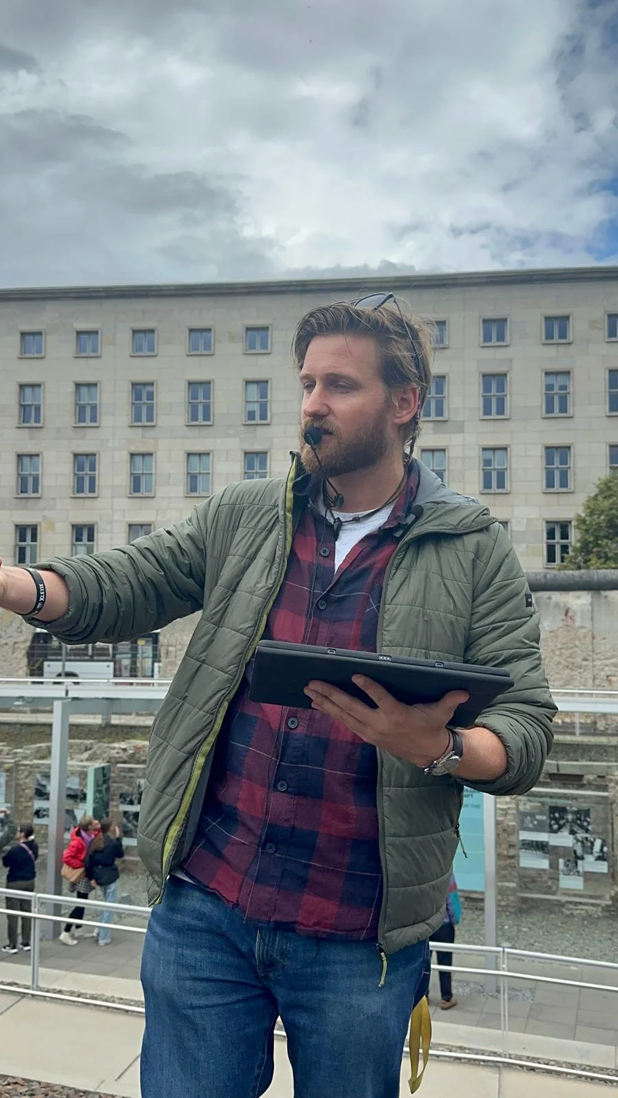 Creative and alternative Berlin: urban art, neighborhoods, and counterculture!