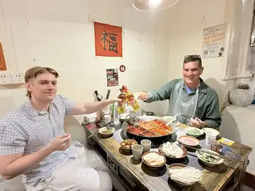Tour gastronomico serale a Chengdu con i locali