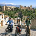 Granada in E-Bike: Slow Travel, punti panoramici e artigianato locale