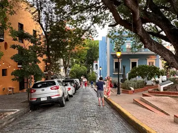 Old San Juan Free Tour: History, Forts & Local Stories