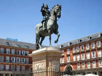 ✨Historisches Zentrum von Madrid 🏛️ Entdecke "Das Madrid der Habsburger" Plaza Mayor, Mercado de San Miguel, Königspalast und mehr💫