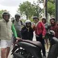 Recorrido en moto por Hue con lugareños