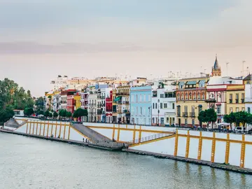 Tour por el barrio de Triana: el alma más auténtica de Sevilla 💃🔥