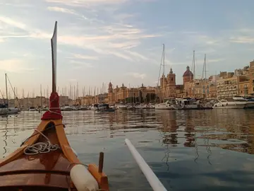 Free Walking Tour of Vittoriosa: Knights, Corsairs, WWII Stories & Harbour Views