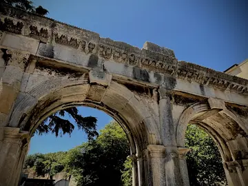 City tour with a Pula native