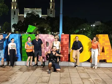 Tour al atardecer en Mérida: Historia y secretos ocultos ✨