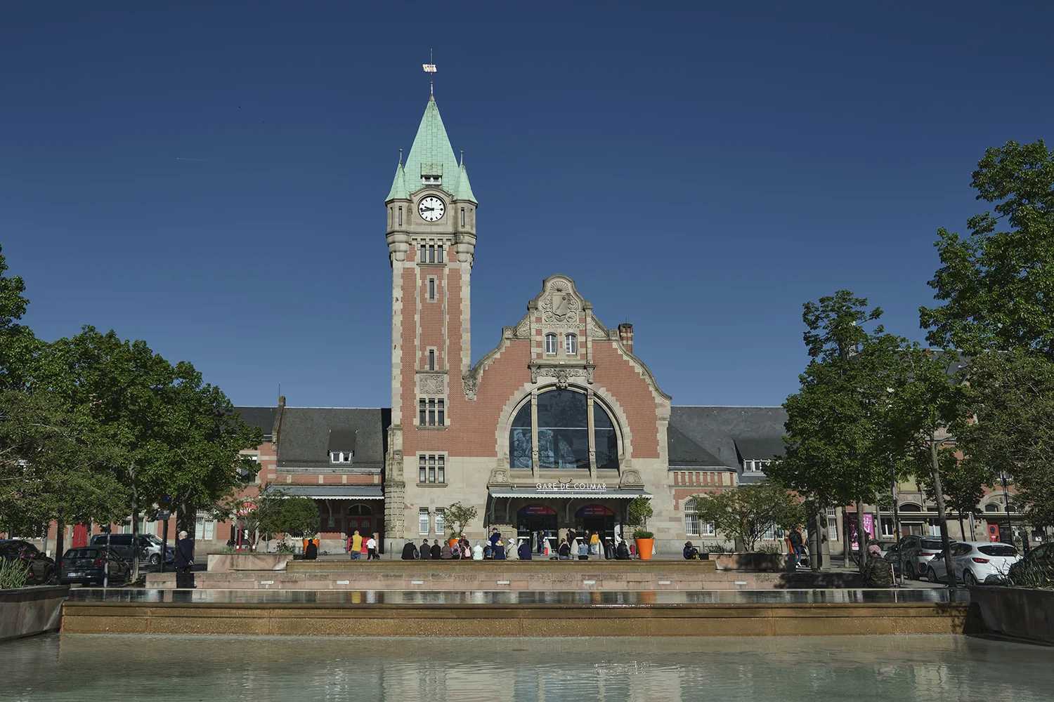 Visita guiada al centro histórico de Colmar, Francia.