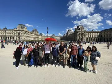 2.5-Hour Walking Tour through the Heart of Paris!