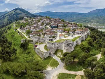 Berat Castle Tour 