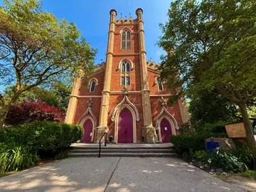 History of Toronto: The City’s Oldest Landmarks Walking Tour