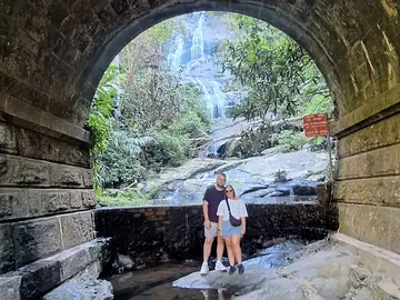 Free tour in Tijuca Forest, caves and waterfalls!