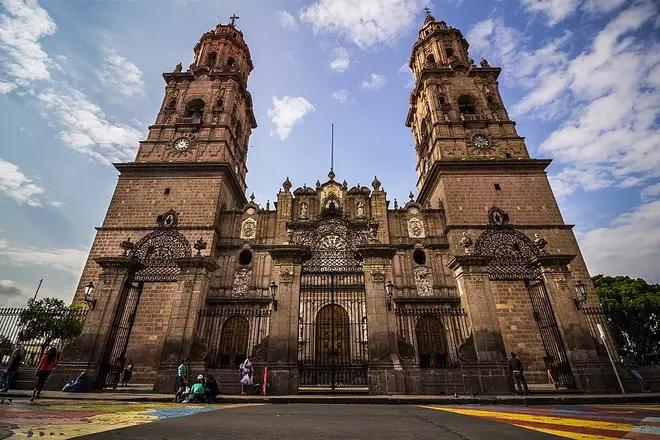 Centro de Morelia: Historia, Arte y Tradición. 