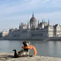 Free Budapest secret mini statues walk: a glance into history, culture and art of Hungary