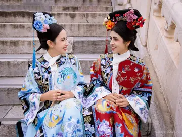 Experiencia de estilismo Hanfu: ¡Siéntete como una princesa o reina imperial por un día!
