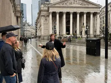 Desde la Torre de Londres hasta Bank: Descubre las Mejores Historias y Calles Ocultas de Londres