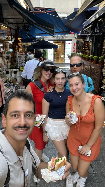 Vom Taksim Platz zum Galataturm: Der Verborgene Beyoğlu&Karaköy Spaziergang mit Lizenziertem Führer