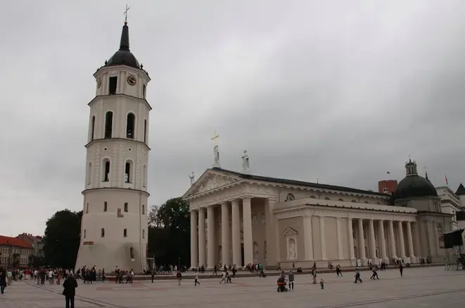 Kostenlose Stadtführung durch Vilnius auf Spanisch | Geschichte, Kultur und Geheimnisse der Stadt