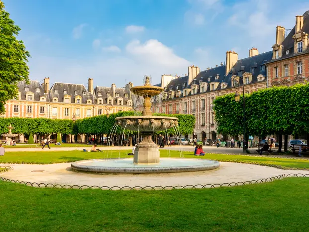 Free Tour París de Lujo: Palacio Real y Ópera Garnier - ¡Espectacular!