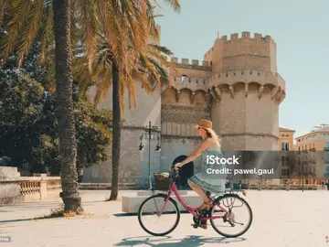 Free Tour Mysteries and Legends in Nevers