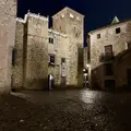 Visita notturna gratuita dei misteri e degli enigmi di Cáceres