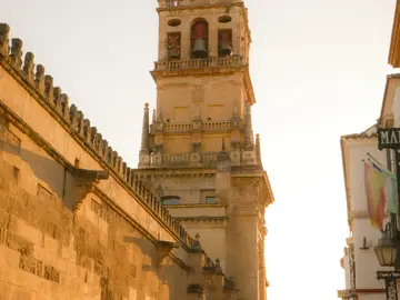 Free walking tour imperdibile: Essenze e segreti di Cordova