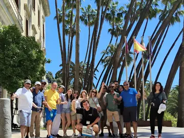 Kostenlose Tour durch Málaga: Entdecke die Geschichte, Geheimnisse und Kunst von Málaga 🌞🕯️